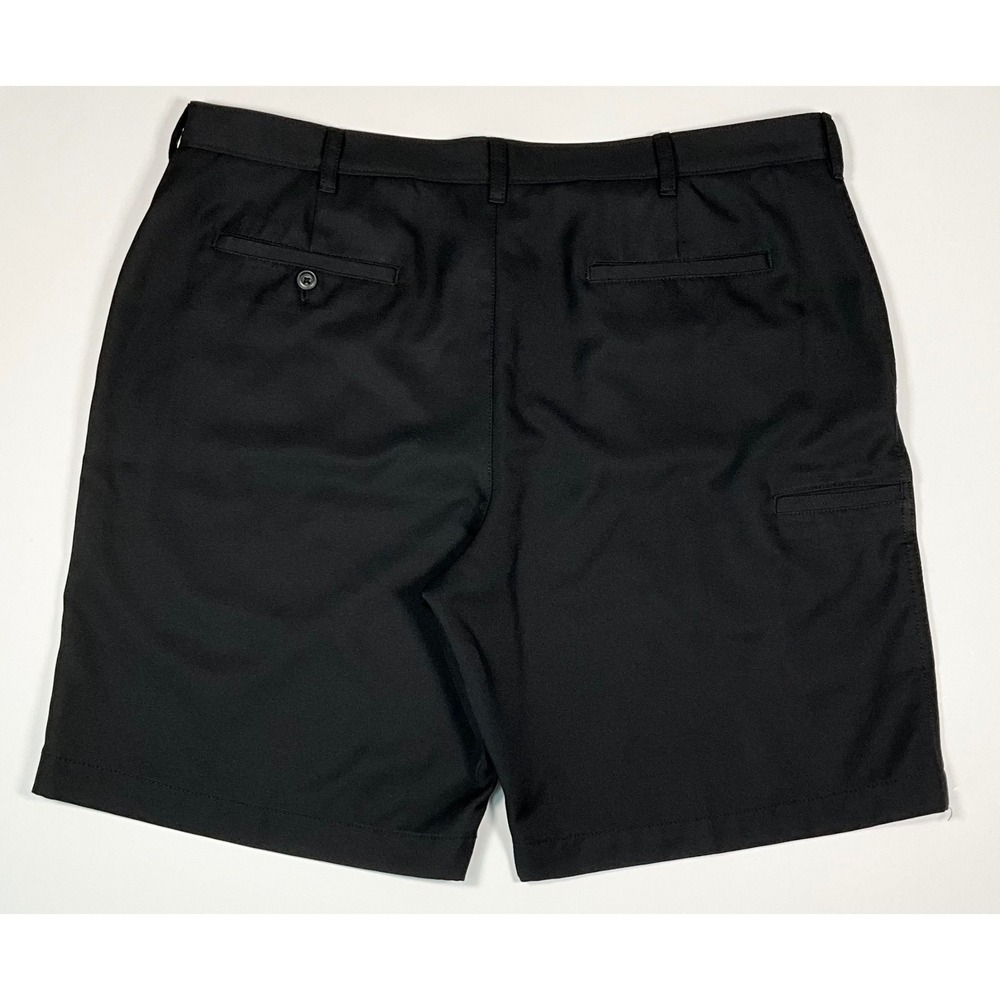 PGA Tour Mens Black Performance Golf Shorts Size 40 Flat Front - Picture 2 of 13